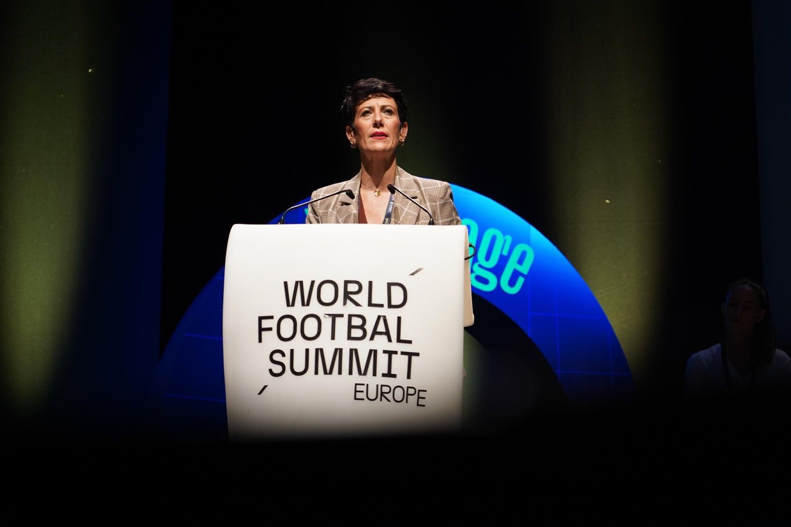 Elma Saiz durante la celebración en Sevilla del World Football Summit Europe 