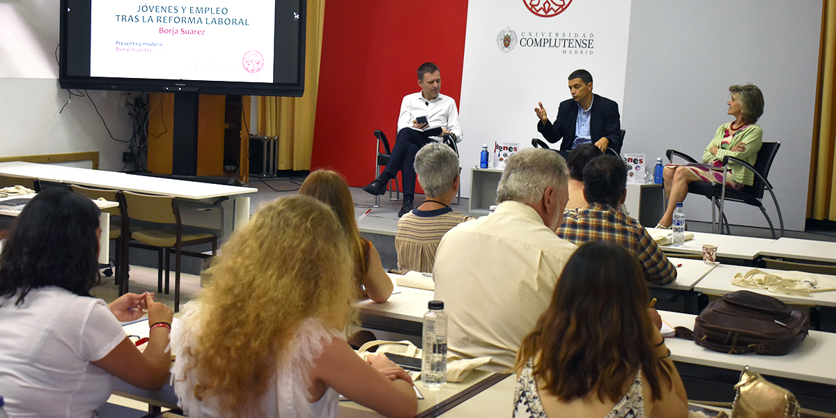 Borja Suárez durante la ponencia