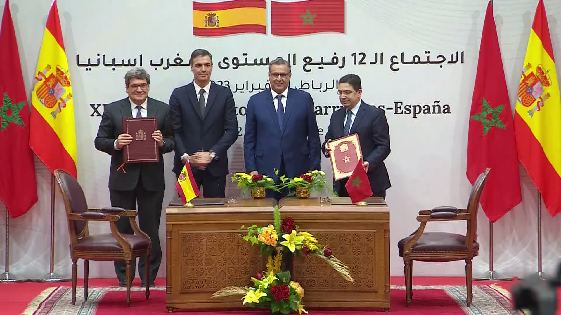 El ministro Escrivá y el presidente Pedro Sánchez junto con los mandatarios marroquíes