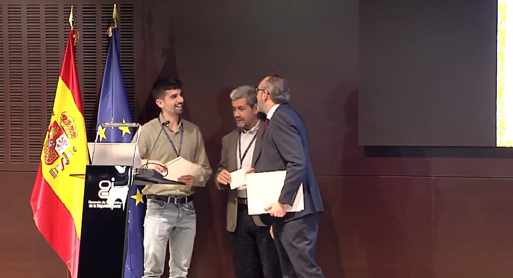 Entrega Primer Premio a las Mejores Prácticas en la GISS