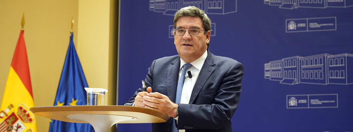 José Luis Escrivá durante la rueda de prensa