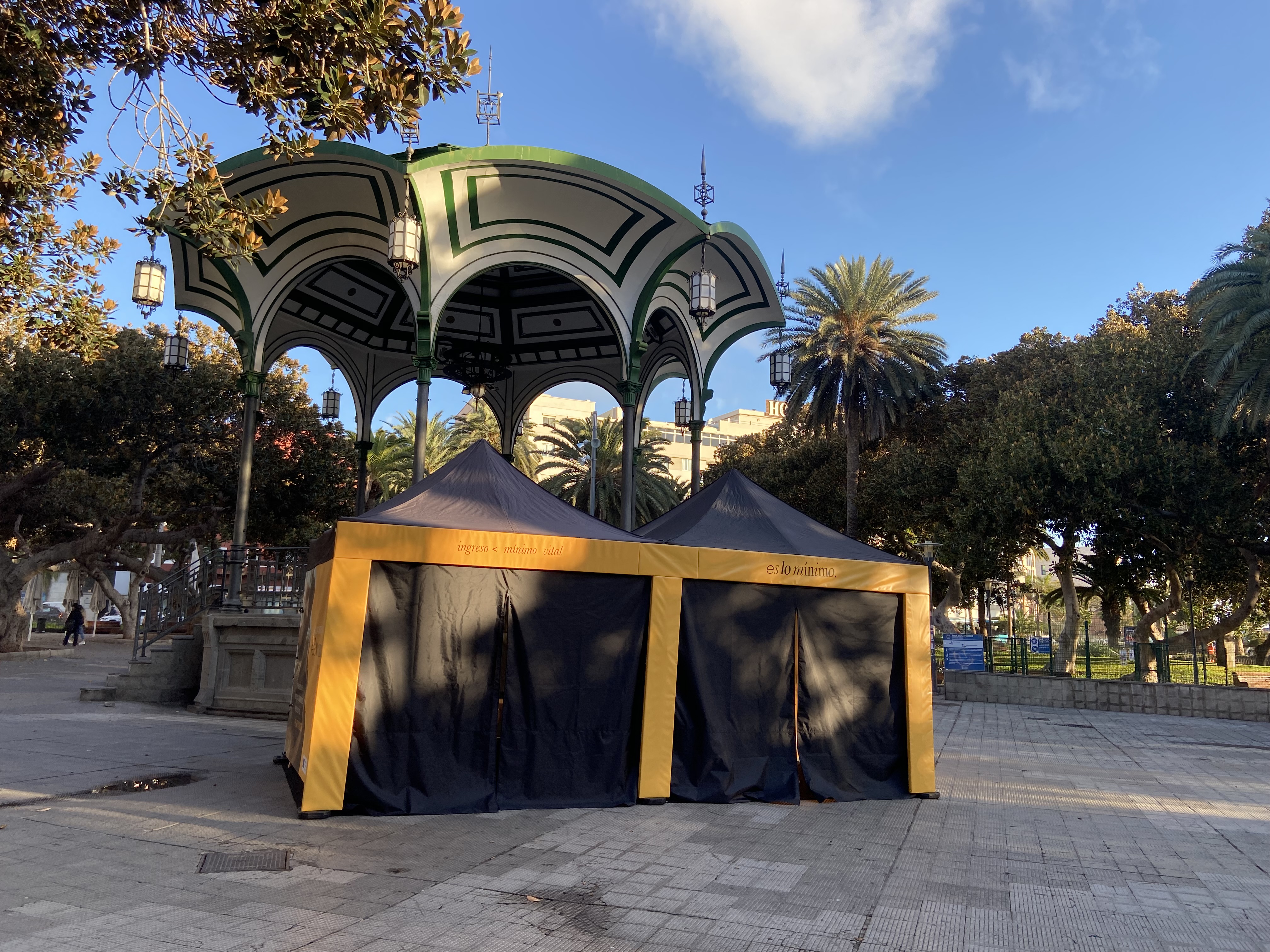 Imagen de la carpa informativa instalada en Las Palmas